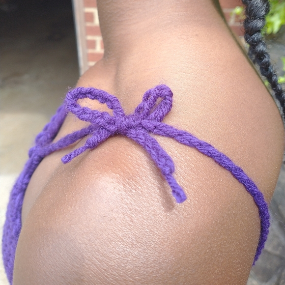 JFaith Designs Tie Shoulder Tank Top - Picture 3 of 4